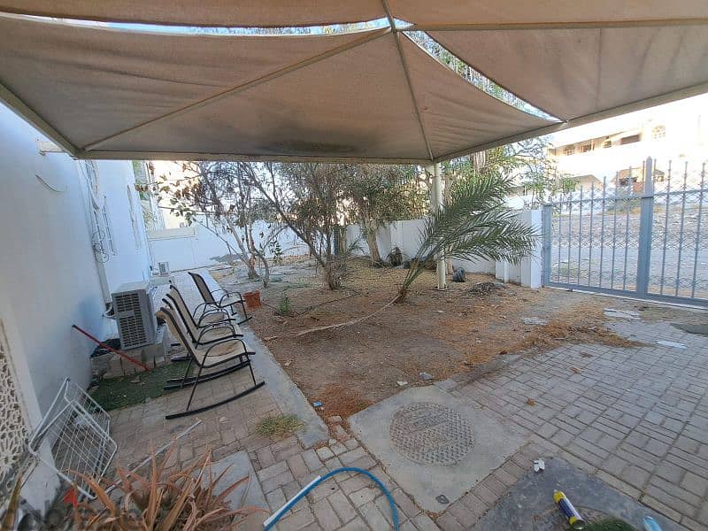 ground floor of a villa in khoud near Bin omir mosque 13