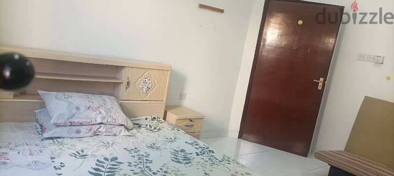 furnished room for singles 2