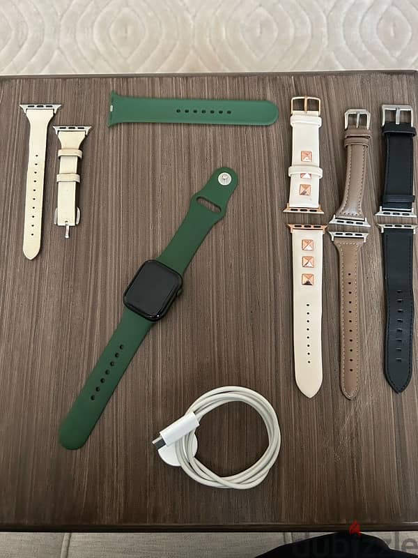 apple watch series 8 like new 1