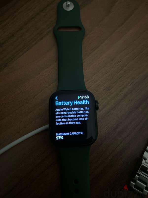 apple watch series 8 like new 3