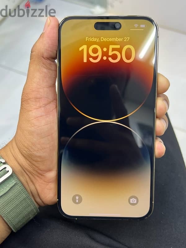 I phone 14 pro max 256gb Gold 3