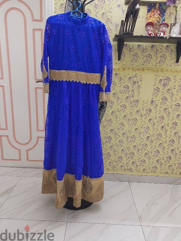 party gown with big dupatta sale 0