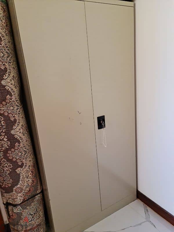 Metal Wardrobe / Cupboard 0