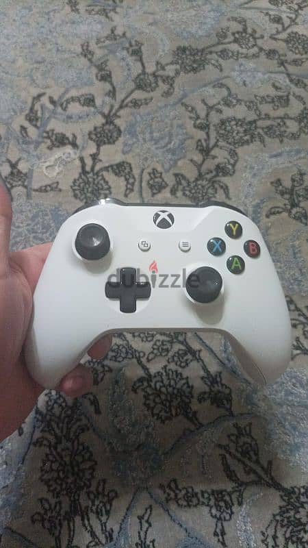 Xbox one controller orginal   79784802 واتساب 0