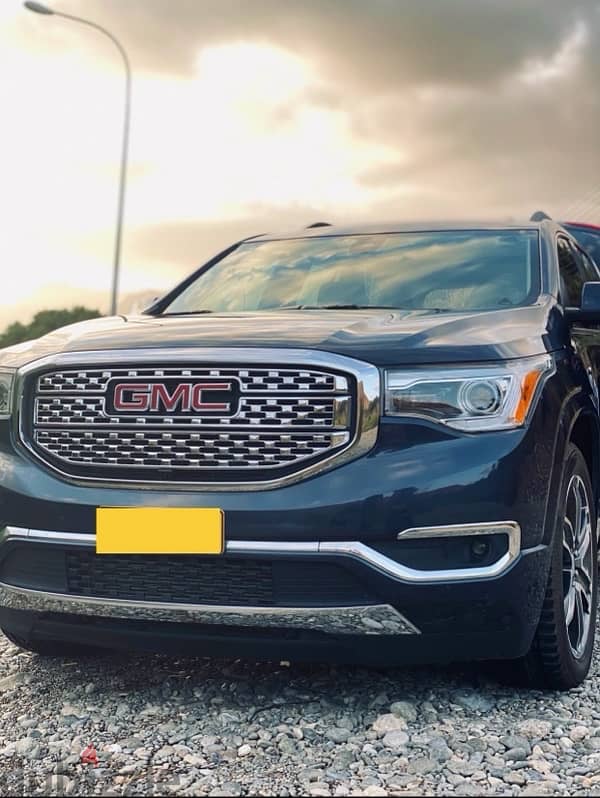 GMC Acadia Denali 2019 0