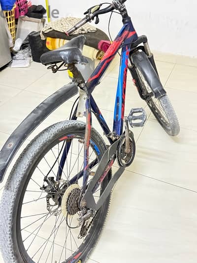 excellent condition bicycle