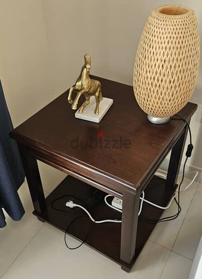 Byron side table ( Brand new)