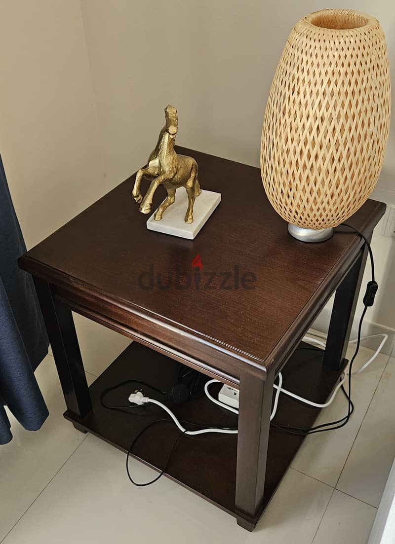 Byron side table ( Brand new) 0