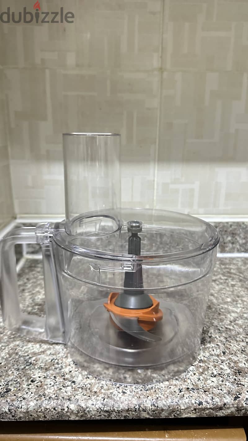 Food Processor - Philips Blender - محضّر طعام وخلاط فيليبس 1