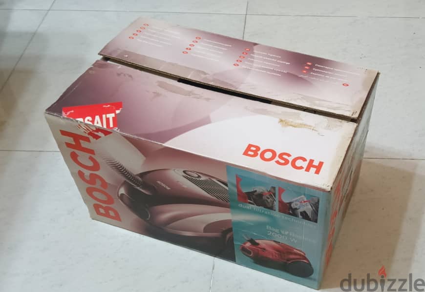 Bosch 2000W Vacuum cleaner 0