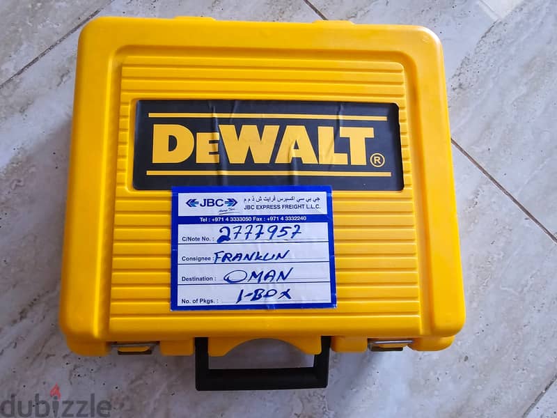 DeWALT drill machine full set 1