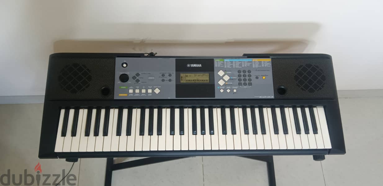 Yamaha PSR233 Keyboard 1