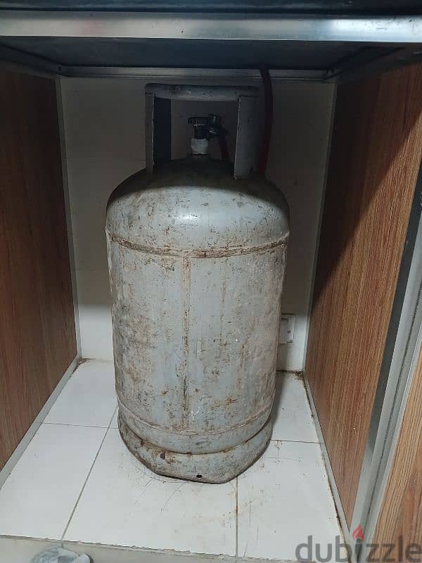 expact leaving cooking gas cylinder for sale with 90 % gas 1