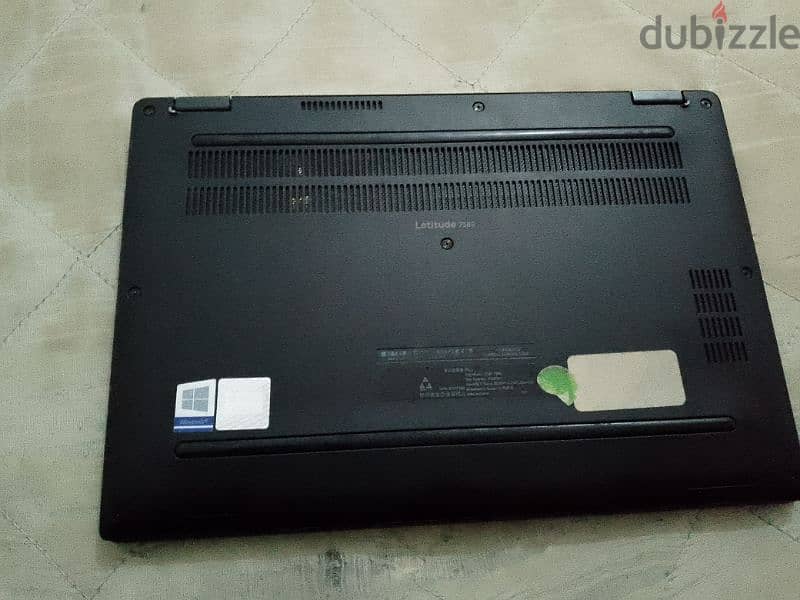 Dell Latitude 7389 3