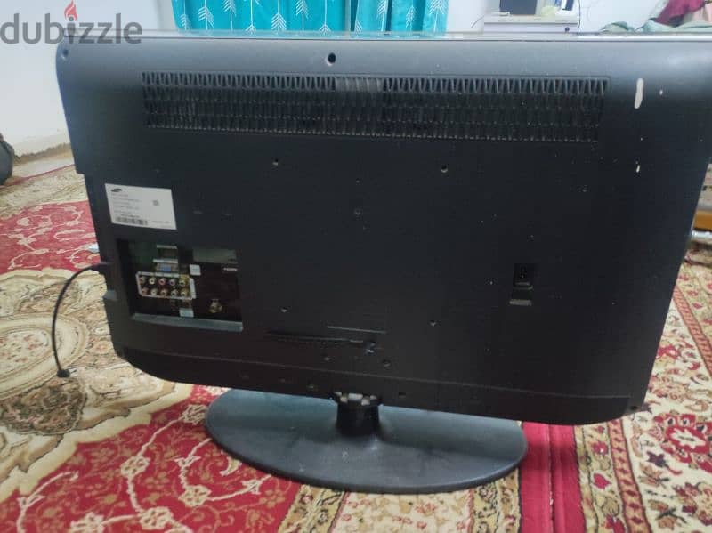 Samsung monitor+TV for sale 25 riyal 1