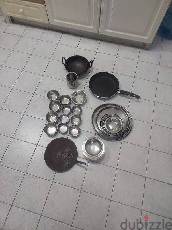 200 bz only all kitchen utensils available 2