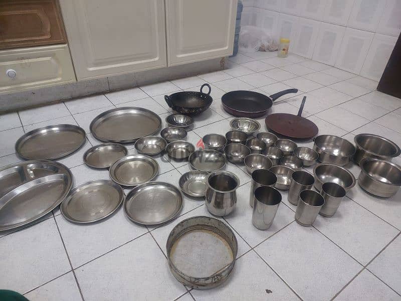 200 bz only all kitchen utensils available 3