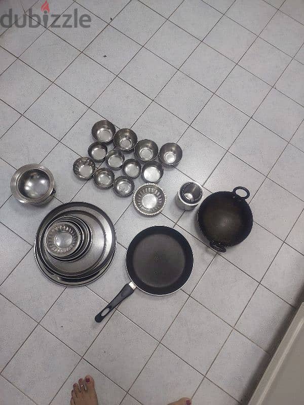 200 bz only all kitchen utensils available 4