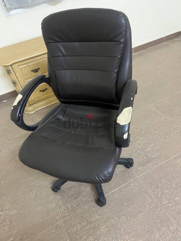 Office Chairs for Sale 1