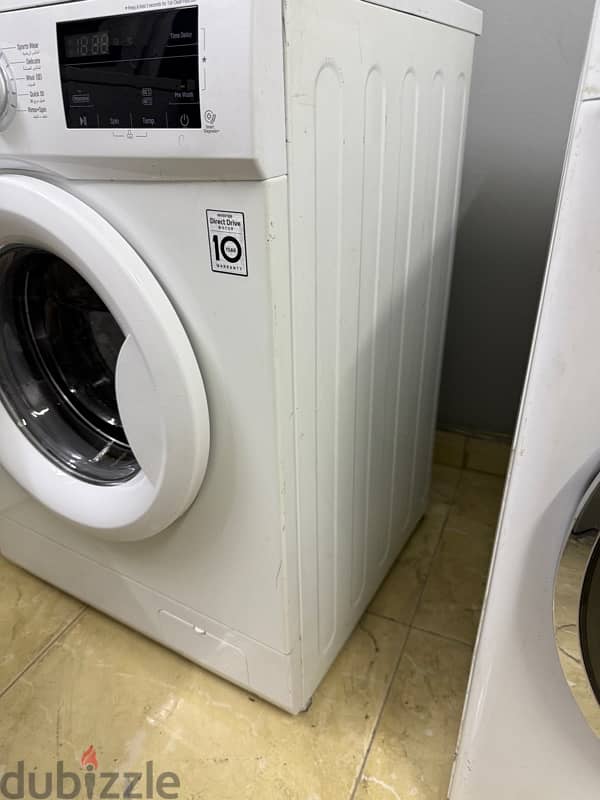 LG front door 7kg washing machine for sale in good condition 0