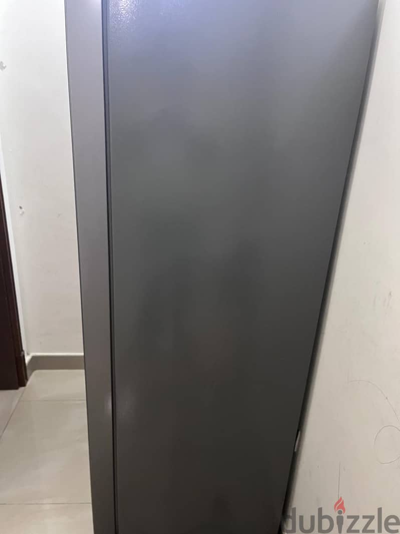 Selling 508L Big size Double door fridget in perfect condition 3