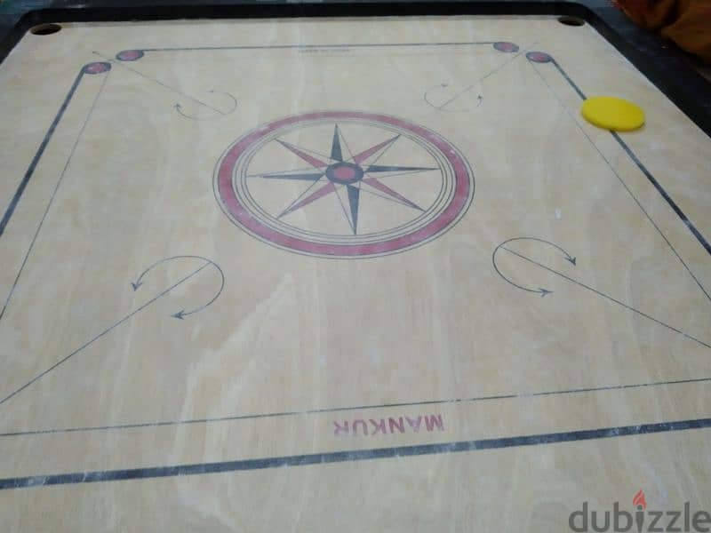 Carrom board king size in good condition for sale 6