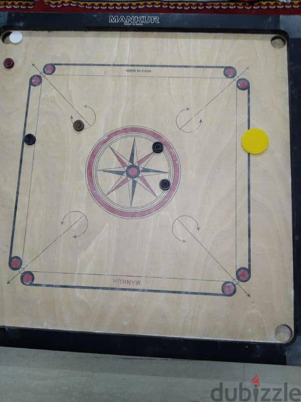 Carrom board king size in good condition for sale 10