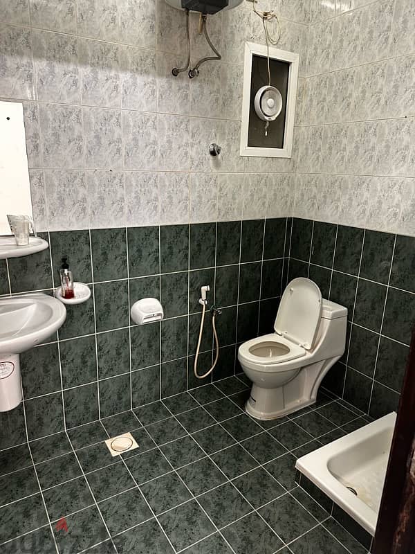 Room for Rent- only couple or Ladies 1