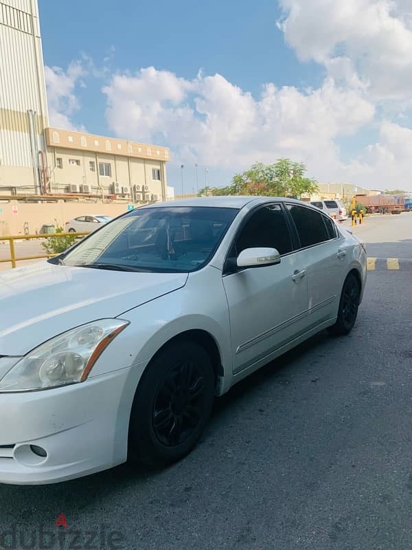 Nissan Altima 2010 0