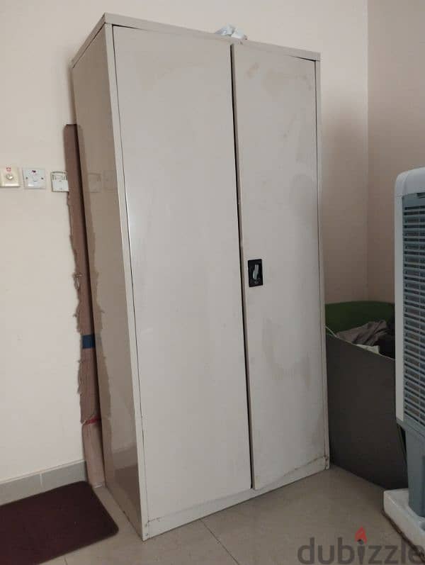 Metal cupboard 0