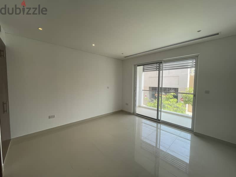 2 Bedroom Apartment With Study for Rent in Al Mouj 5