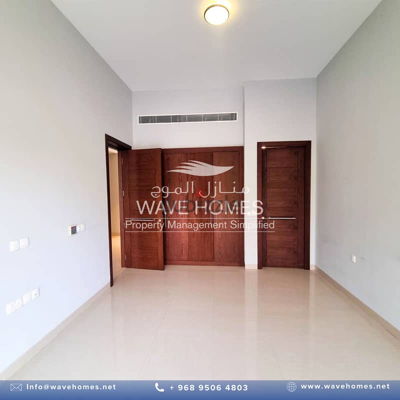 4 Bedrooms Villa for Rent in Muscat Hills 5