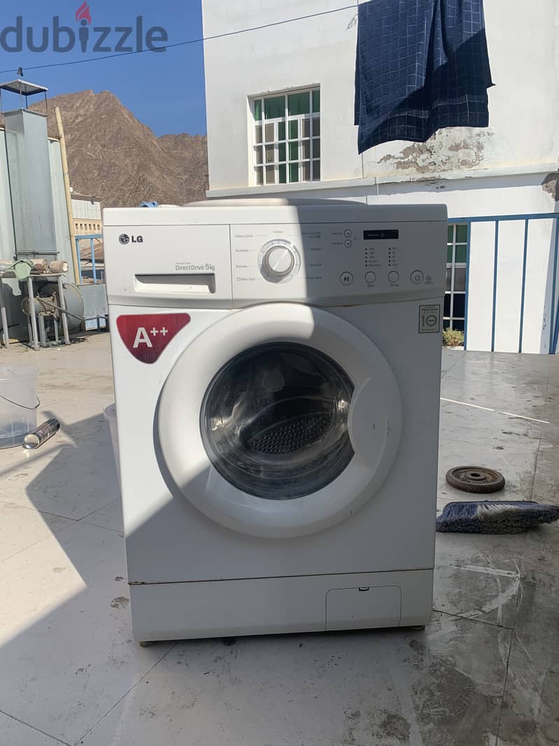 LG front load automatic washing machine 0