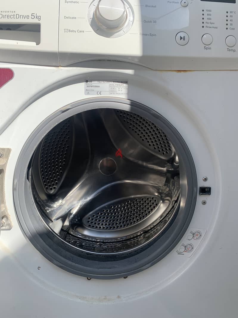 LG front load automatic washing machine 4