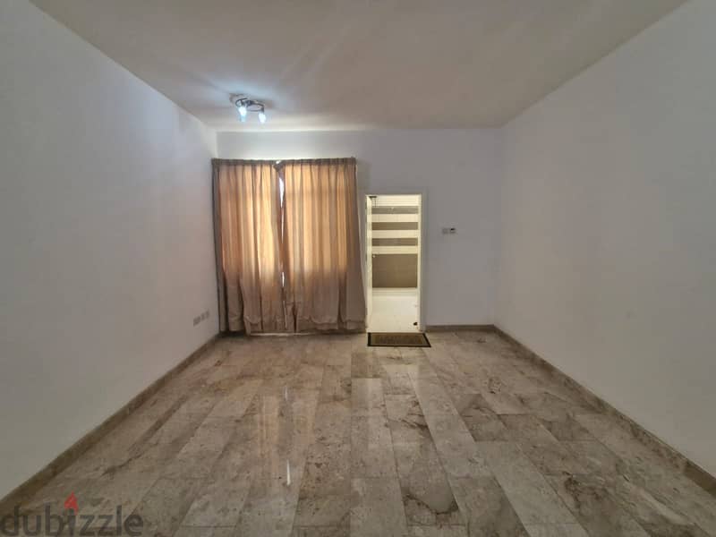 4 BR + Maid’s Room Villa in Al Hail North with Large Garden 9