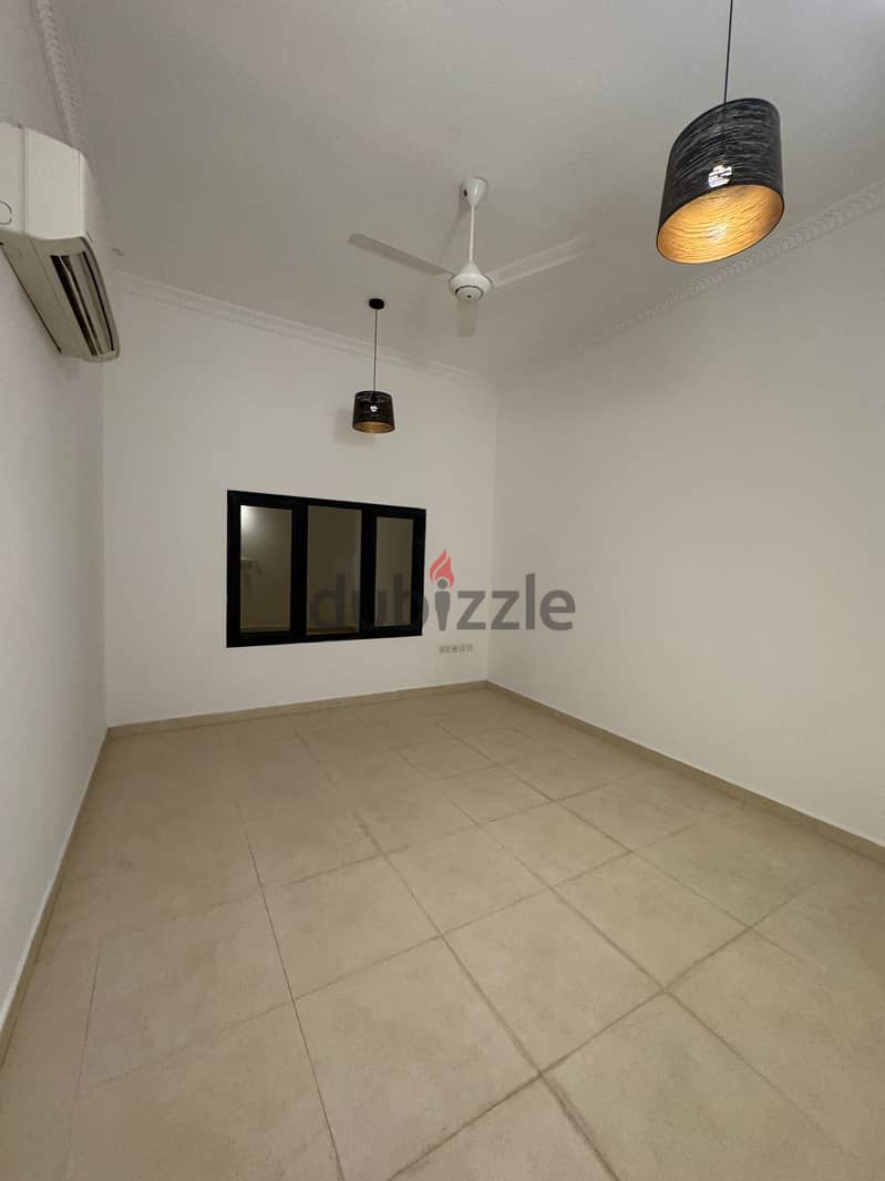 4 bhk hall and majles first floor full apartment for rent 9