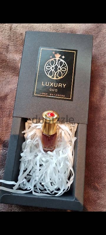 Oud Perfumes 4