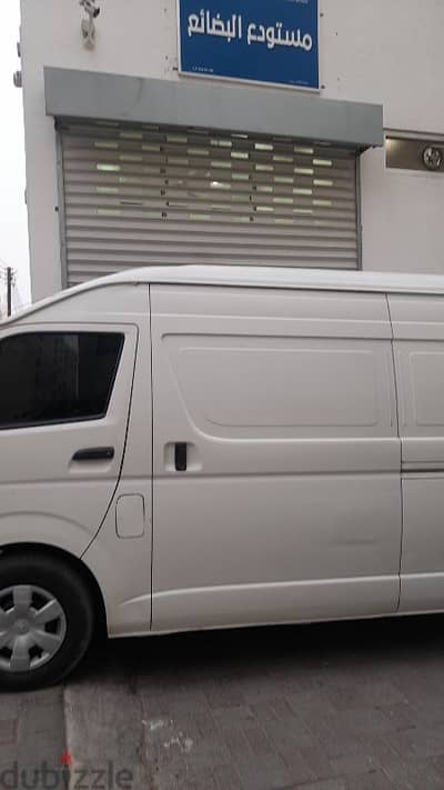 toyata hiace very good condition M 2013