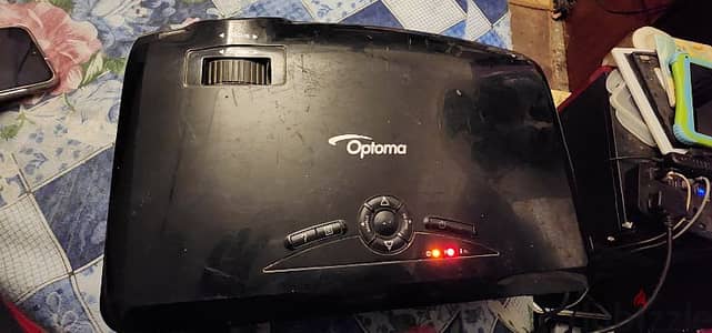 Optoma projector A small problem is not giving light outside worki