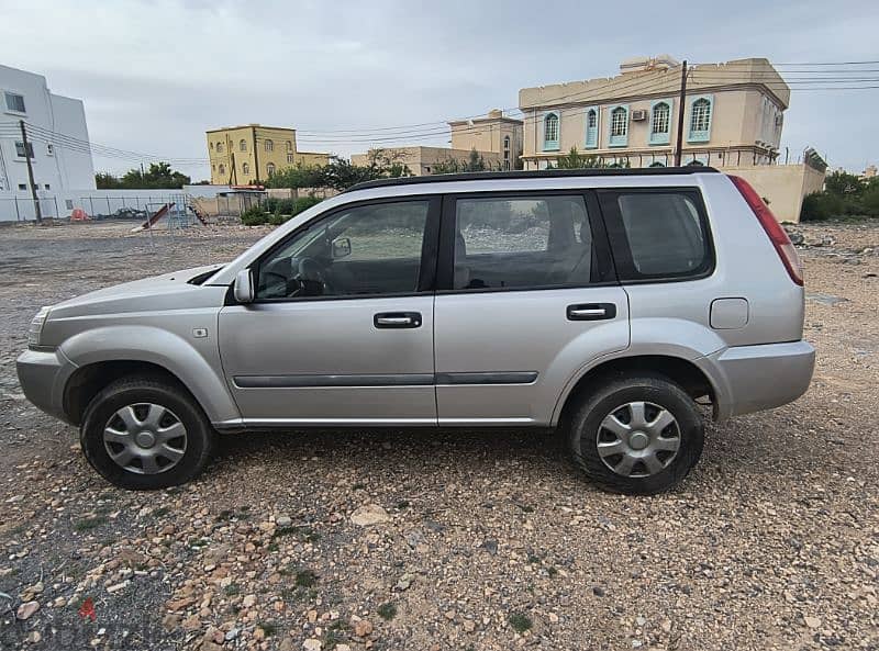 Nissan X-Trail 2012 0