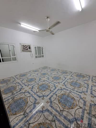 studio in alkhuwair 4103( 140 omr)