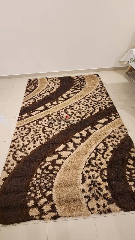 2 carpets for urgent sale 1