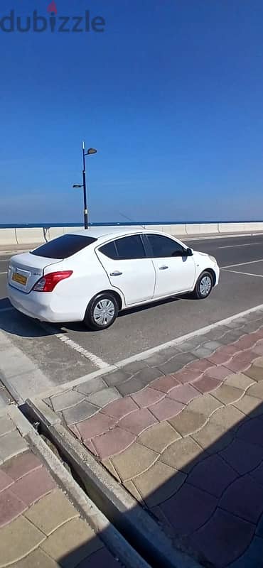 Nissan Sunny 2012 0