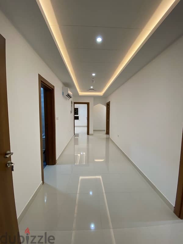 3bhk luxury flat in almarat free wifi 4