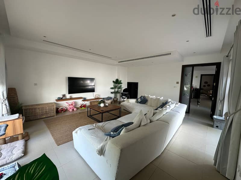 A well Maintained G + 1 VILLA for rent in WAVE (ALMOUJ) 4