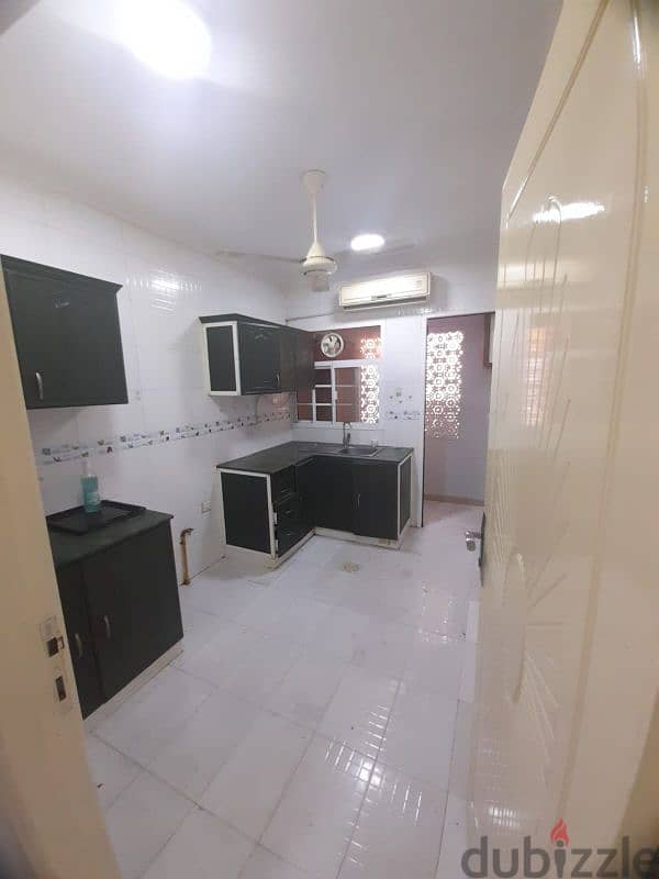 ** 3 bedrooms flat in ghubrah North** 3