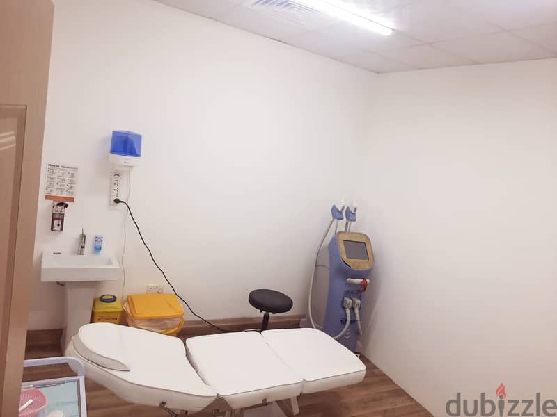 For rent a medical center in Al Khoudh للإيجار مركز طبي في الخوض 6