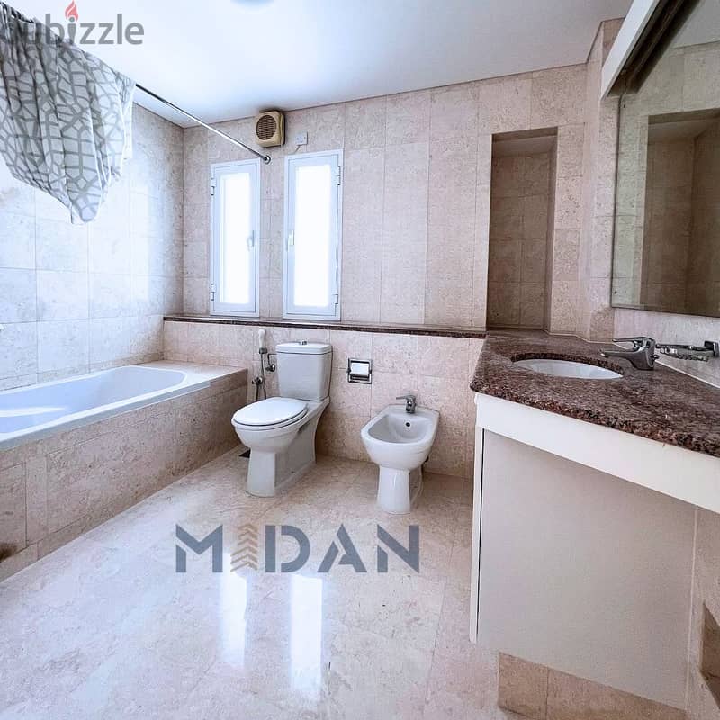 SHATTI AL QURUM | BEAUTIFUL 4 BR COMPOUND VILLA 6