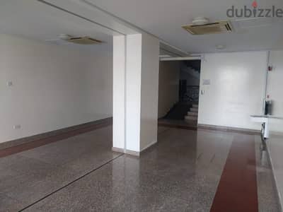 penthouse 2BHK apartement for rent in khuwair