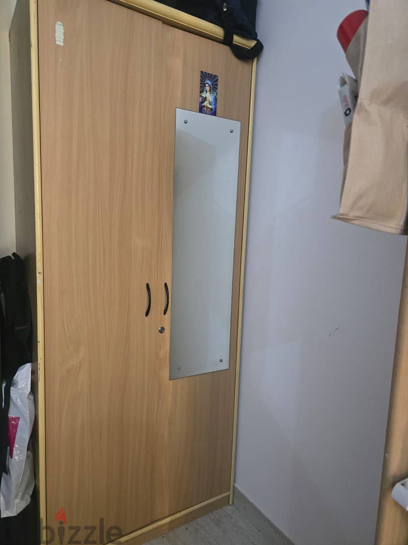 2 door wardrobe  with mirror 0